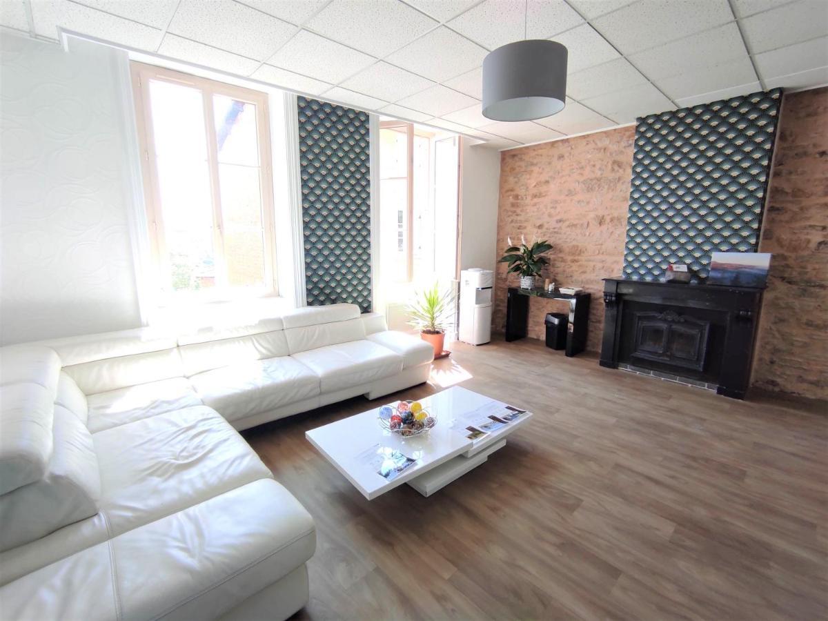 Appartement Oingt - Les Meubles Des Pierres Dorees Theize Exterior foto