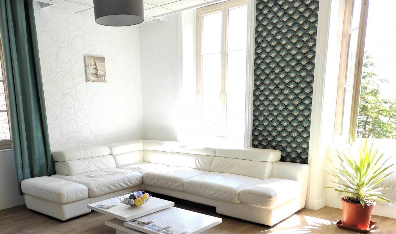 Appartement Oingt - Les Meubles Des Pierres Dorees Theize Exterior foto